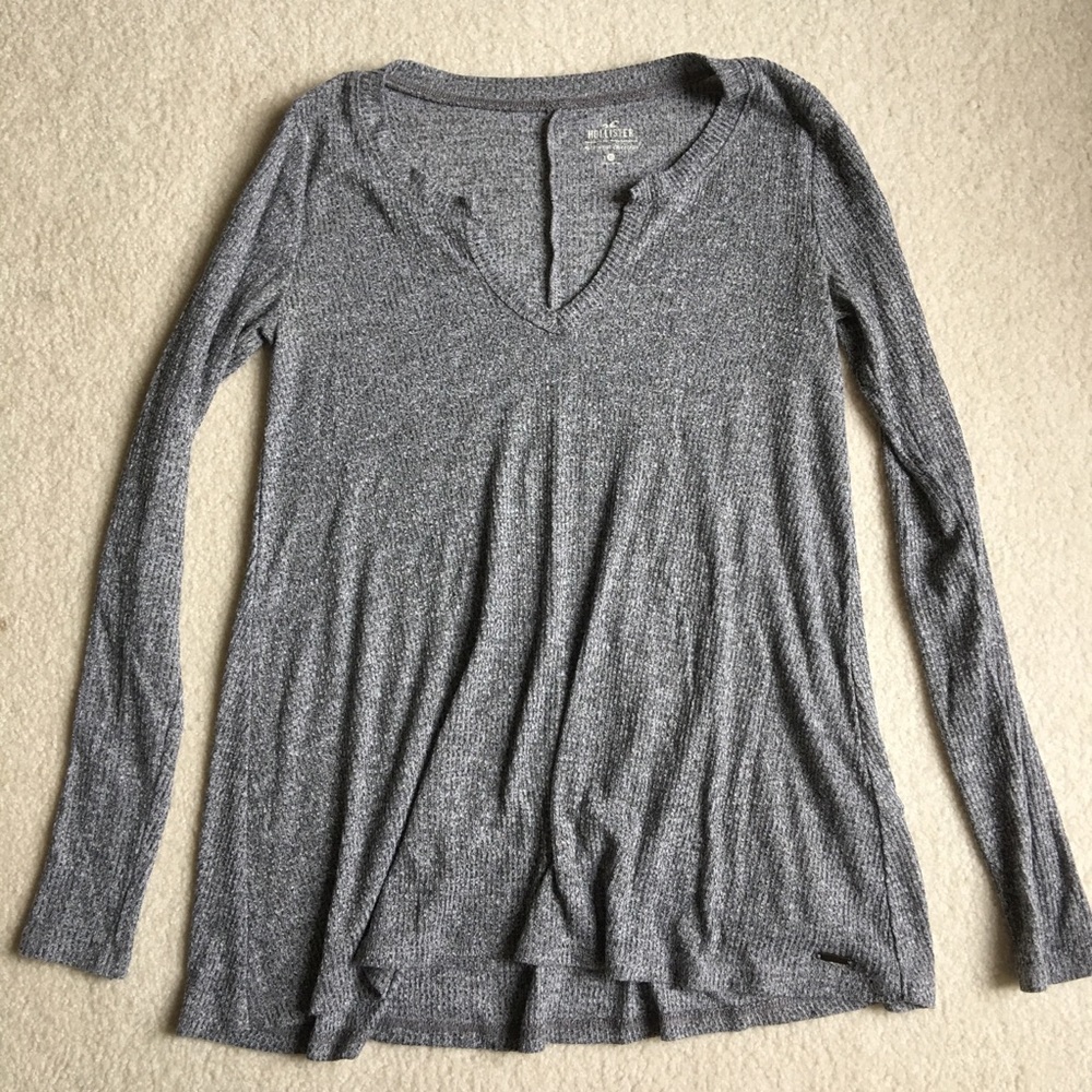 Gray Notch Top